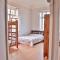 Vila Santa Eulalia Hostel