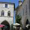 Rustic Castle in Bon-Encontre with Terrace - Saint-Caprais-de-Lerm