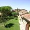 Beautiful holiday home with view over Cortona in beautiful surroundings