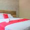 RedDoorz near Trans Studio Mall Cibubur 3