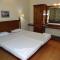 Hotel Thushara