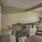 The Captains Quarters in Rogers with Covered Porch! - روجرز