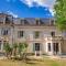Logis Hôtel Les Maréchaux