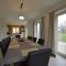 Soothing Holiday Home with Recreation Room - Sint-Amands