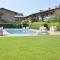 Vibrant Holiday Home in Lazise with Swimming Pool near 2 Lakes