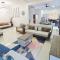 Shamrock Villas Corner OR Seaview OR Standard - Batu Feringgi