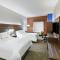 Holiday Inn Express and Suites Pryor by IHG