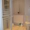 Ayrton House Holiday Apartments