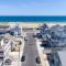 Ocean and Beach Views from Five Decks in Ortley Beach - 希塞德高地