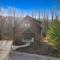 832 Mountain Cabin