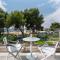 Lagomandra Luxury Suites with Private Pools