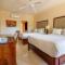 Travellers Beach Resort