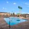 Quality Inn & Suites - Meridian