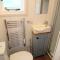 Yew Tree View Luxury Shepherds Hut