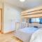 Golden Poles Chalet #110