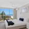 Golden Sands on the Beach - Absolute Beachfront Apartments - Gold Coast