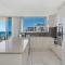 Golden Sands on the Beach - Absolute Beachfront Apartments - Gold Coast