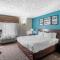 Clarion Inn & Suites DFW North