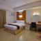 Green Yard Business Hotel - Miaoli