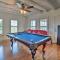 Pool, Hot Tub and Game Room Schulenburg Retreat - Schulenburg Pool, Hot Tub and Game Room Schulenburg Retreat - Schulenburg