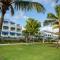 Limetree Beach Resort by Club Wyndham - Raphune