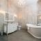 Glewstone Court Country House Hotel