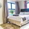 Insaka's Greenlee Apartment - Greenlee Lifestyle Centre, Sandton - Sandown