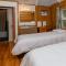 Au Pic de lAurore Motel-Chalets