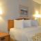 Days Inn & Suites by Wyndham Airport Albuquerque