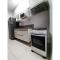FRODO-APTO 2 dorm, wifi, ar cond suite, vaga garagem