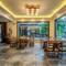 Qingshanshe Hotel - Guilin