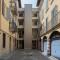 White Flat in Como City Center by Rent All Como