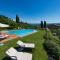 Luxury 6-bed Tuscan Villa near Lucca