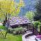 One bedroom chalet with enclosed garden and wifi at Planaz