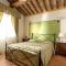 One bedroom appartement with shared pool furnished terrace and wifi at Montepulciano