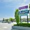 The Freeport Inn and Marina