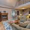 Hilltop Osage Beach Home with Deck and Fire Pit! - Осейдж-Біч