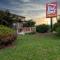 Red Roof Inn PLUS Newark Liberty Airport - Carteret - Carteret