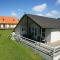 Three-Bedroom Holiday home in Hasle 3 - Vang