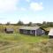 Two-Bedroom Holiday home in Ringkøbing 9 - سوندرفيغ