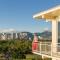 Kaimana Beach Hotel