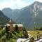 Luxurious,detached holiday home with three bathrooms and parking - Le Villard