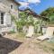 Romantic holiday home with enclosed garden - Savigny-sous-Faye