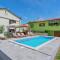 Spacious Apartment in Pazin with Pool - Cerovlje