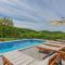 Spacious Apartment in Pazin with Pool - Cerovlje