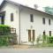 Cottage in Intra with Lake and Mountain Views