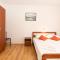 Apartments with pool Ivana Krk - Krk