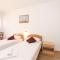 Apartments with pool Ivana Krk
