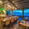 Aurasia Beach Hotel