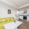Dino 2 luxury apartment with pool